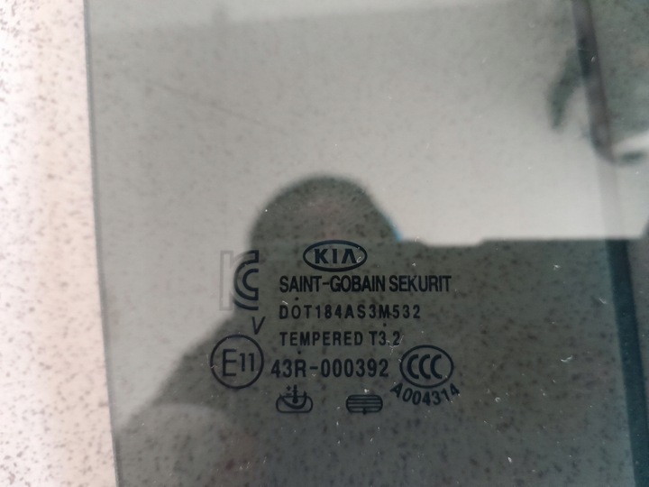 фото №2, Kia carens iv 2014-17 as3 стекло дверь зад задняя правая тёмное