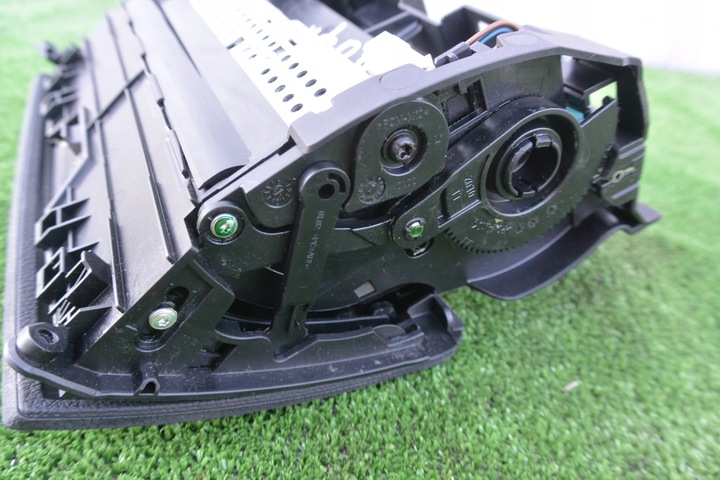 фото №9, Дисплей экран навигации радио mercedes w204