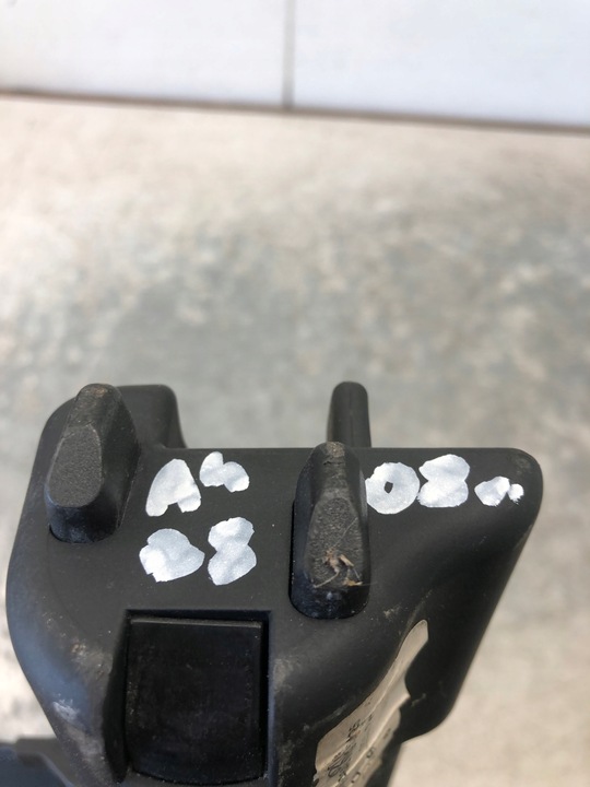 фото №10, Ролета багажника audi a4 b8 універсал 8k9863553