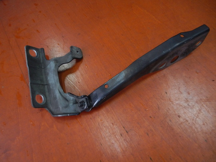 фото №5, Петля капота левый + правые volvo c30 s40 v50