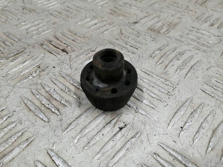 фото №1, Подушка кріплення радіатор renault clio iv 215081131r