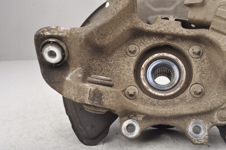 фото №6, Mercedes glc x253 2.0 поворотный кулак правые зад