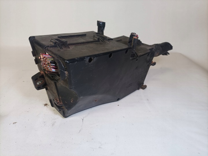 фото №4, Коробка запобіжників mazda 3 i bk 1.6 bp4k