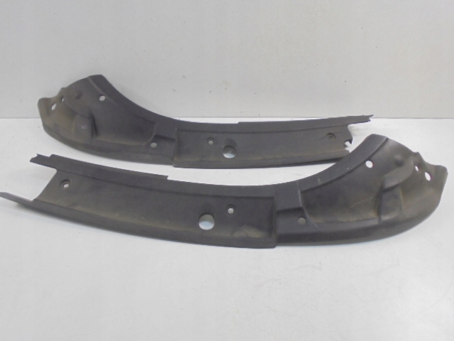 фото №1, Audi tt i защита корпус ремня передней левая правая 8n0860441e 8n0860442e