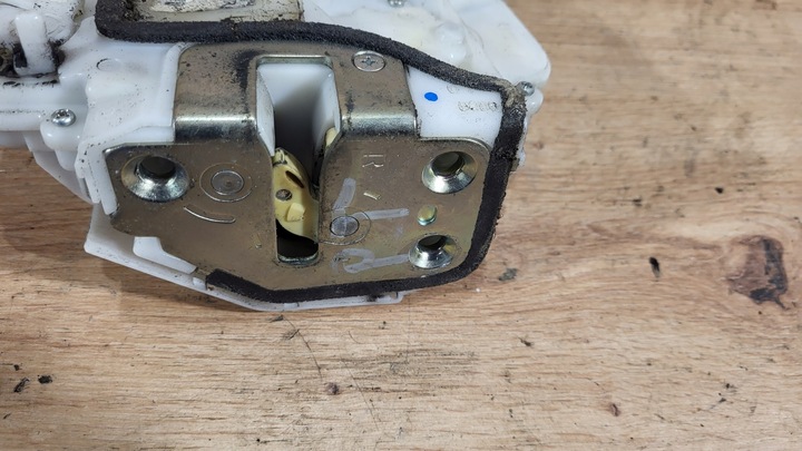 фото №4, Замок правые зад honda civic viii 8 ufo hb 5d 7 pin