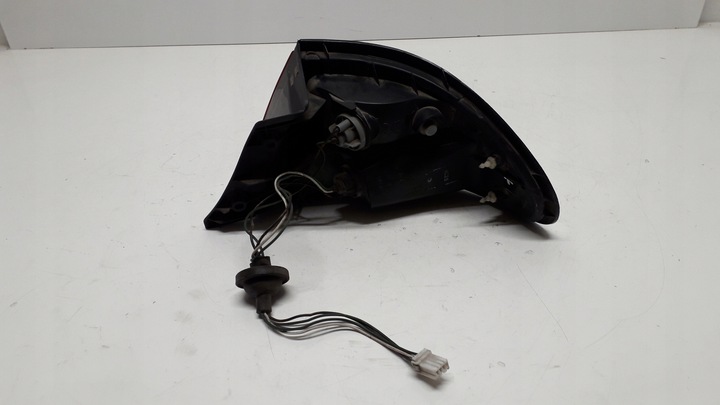 фото №9, Mazda 323f ba 94-98 лампа ліва задня