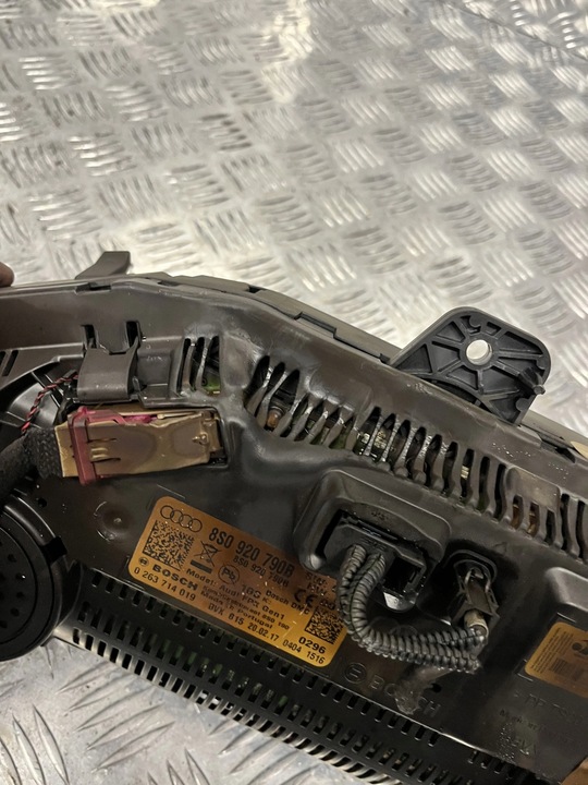 фото №6, Спидометр манометр audi tt 8s 14- 8s0920790b