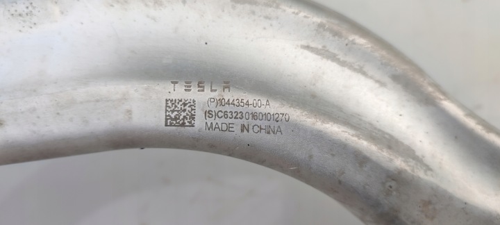 фото №10, Tesla модель 3 рычаг перед левое нижний 1044341-00-d 1044354-00-a