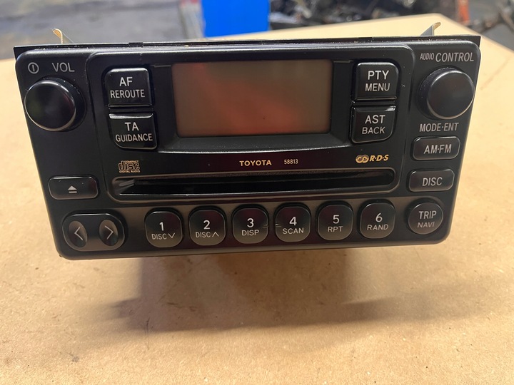 фото №1, Toyota corolla verso ii радио навигация