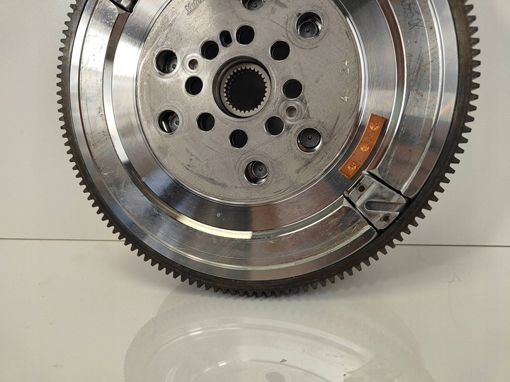 фото №11, Bmw f70 u06 u10 mini f65 f66 бензин колесо маховики двухмассовый 5a3b7c6