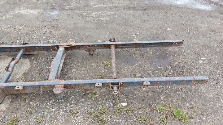 фото №11, Рама iveco daily 35s 99-14 dł. 6,60m расстояние между отверстиями 3.95m