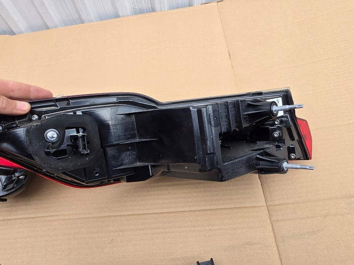 фото №8, Bmw x4 g02 лампи лампа задня задні w кришка багажника оригінал led