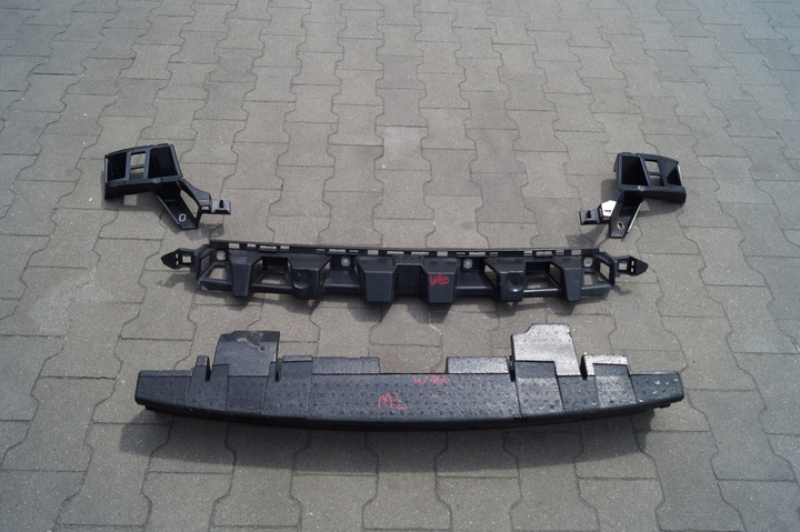 фото №1, Ползун салазки бампера зад mercedes ml w166 a166