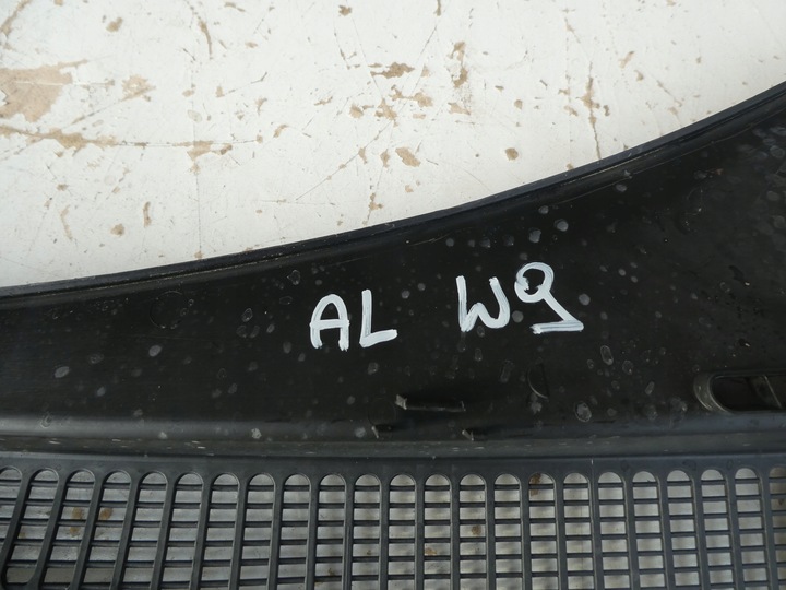 фото №7, Skoda octavia ii панель под лобовым стеклом 1z1819415f