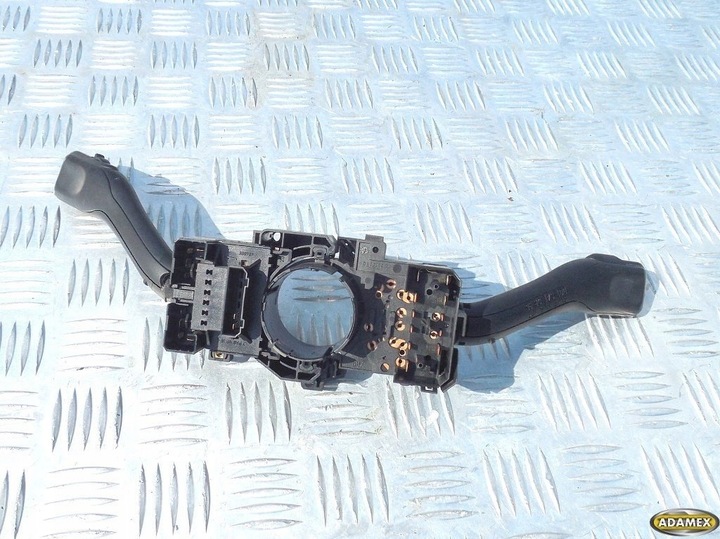 фото №5, Vw new beetle 2.0 8v 2000r переключатель комбинированный