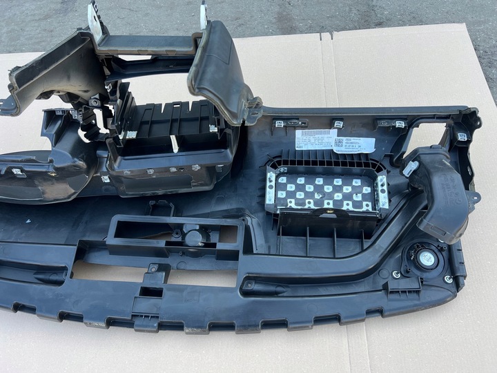 фото №9, Audi a4 b8 a5 8t панель роздавальна консоль капот чорна європа оригінал