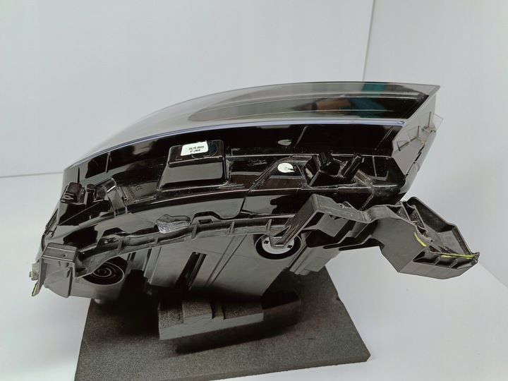 фото №8, Opel mokka b ii 20- лампа правая перед полный led eu 9847939180