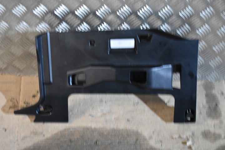 фото №1, Идеальная защита нижняя консоли bmw g05 g06 g07 1