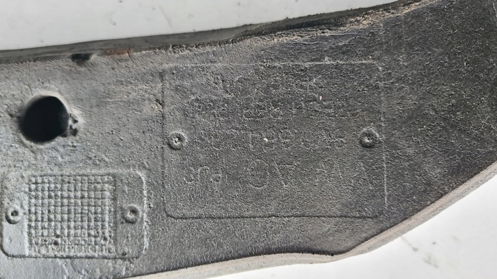 фото №7, Audi a3 8v 12-18r шумоизоляция шумоизоляция w крыло правые 8v0821112c