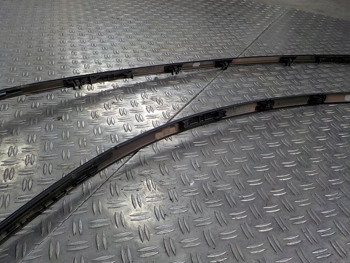 фото №6, E-klasa w212 планки крышные комплект