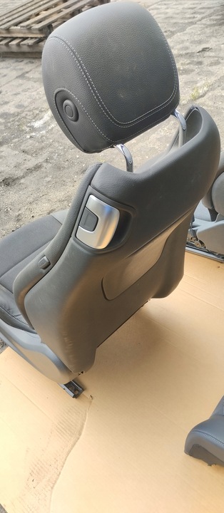 фото №12, Сидіння диван mercedes c клас w205 купе