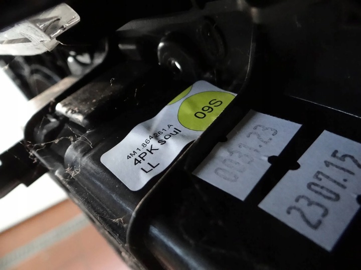 фото №8, Панель туннеля среднего 4m1864261a audi q7 4m