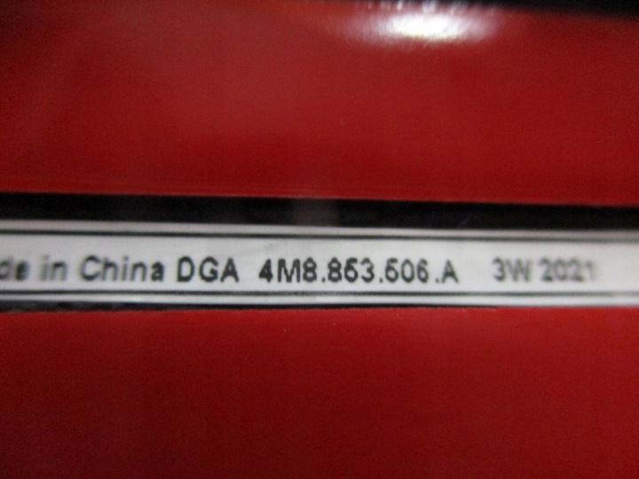 фото №6, Планка дверь audi q8 4m8853506a 4m8853525a карбон