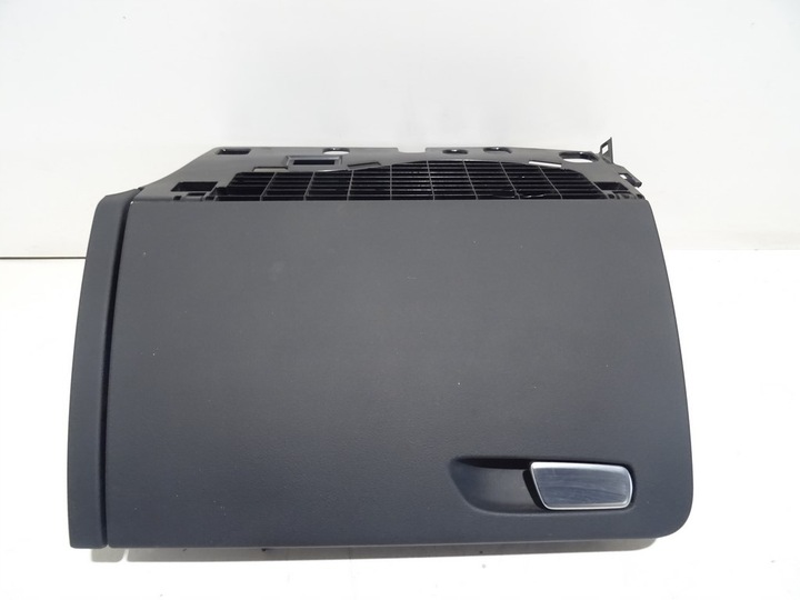 фото №1, Audi q5 бардачок пассажира 8r1857035f