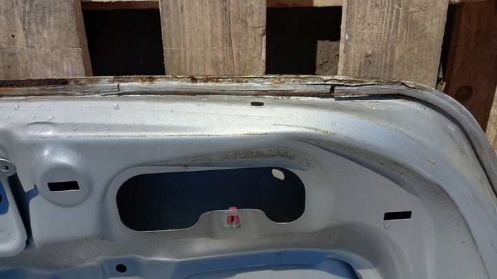 фото №11, Задняя крышка ford mondeo mk3 01r 2.0b