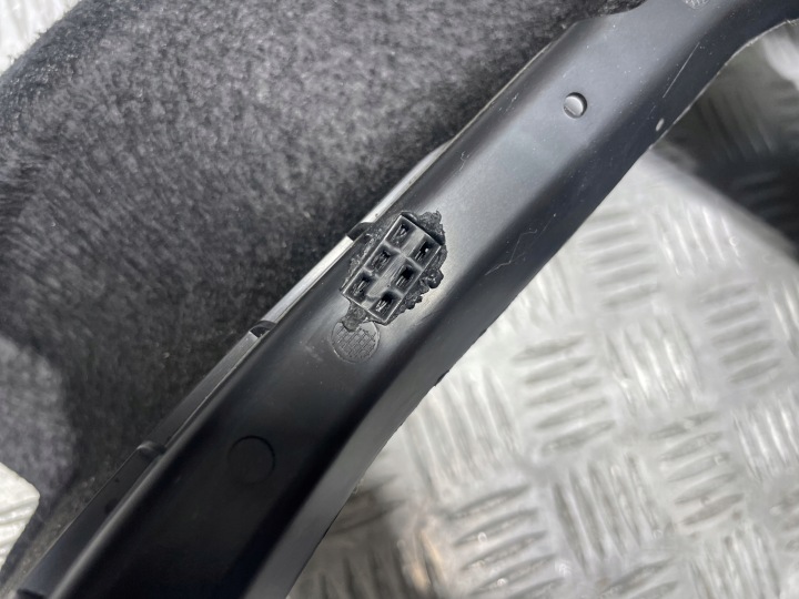 фото №10, Bmw f32 f82 m4 корпус карта багажника права 7284152
