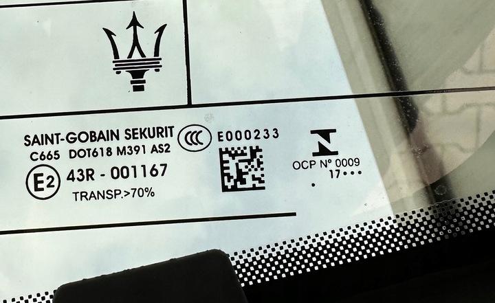 фото №8, Maserati levante крышка багажника камера лампы стекло nero ribelle 815b