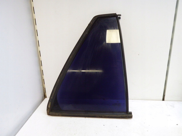 фото №1, C клас w202 93r- скло двері зад права малий універсал