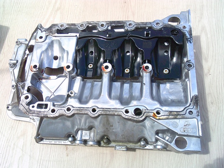 фото №10, Vw skoda audi seat 2.0 tsi tfsi dkz піддон масляна масла картер 06l103603ag