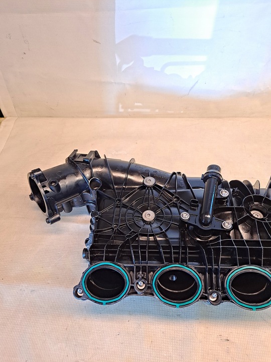 фото №14, Коллектор всасывающий bmw g30 g31 530e 8647975