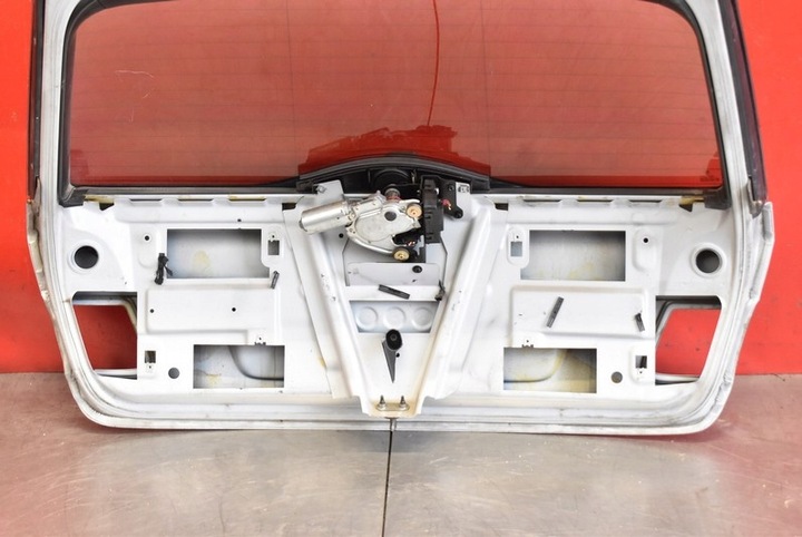 фото №12, Крышка багажника зад задняя серебряная bmw e46 универсал 97-03