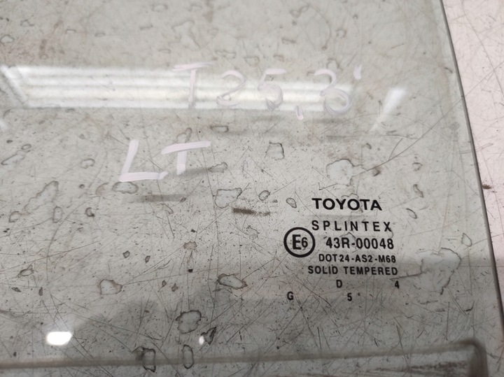 фото №3, Toyota avensis 2 ii t25 03- універсал скло ліва зад