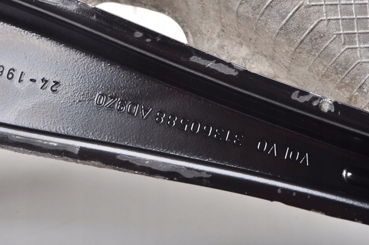 фото №11, Volvo xc60 xc90 24r поворотна опора ступиця важіль ліва задня лівий зад 32395004