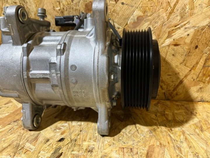 фото №7, Компресор кондиціонера bmw x3 g01 x4 g02 24r 4km 7948805 новенький oem номер