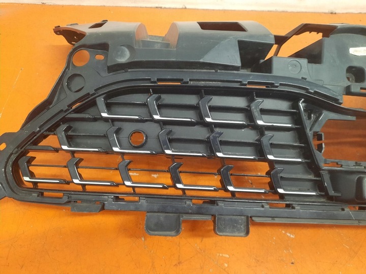 фото №6, Toyota yaris cross решітка / решітка радіатора 531150d020