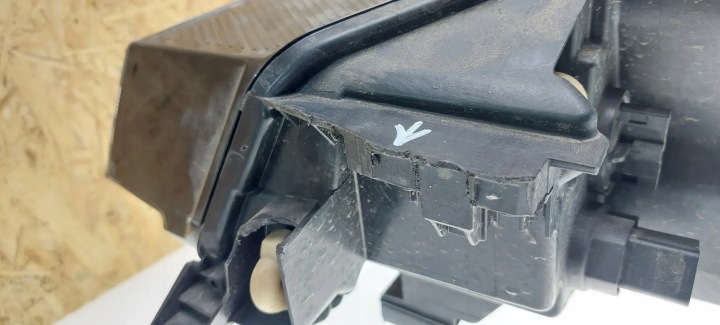 фото №11, Volkswagen id.4 2021 лампы передние
