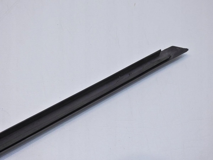 фото №8, Планка стёкла лобовой правая saab 9-3 ii рестайлинг