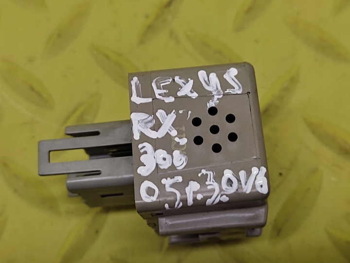фото №6, Lexus rx300 3.0 v6 модуль реле 8198053020