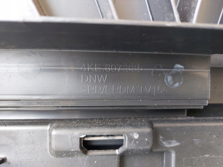 фото №10, Audi e-tron 4ke s-line бампер зад 4ke807521 b оригінал