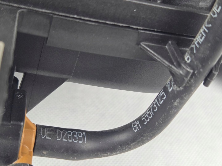 фото №9, Opel astra k 1.6 turbo колектор впускний  pod lpg 55569381
