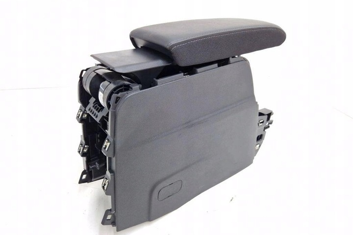 фото №7, Подлокотник peugeot 208 9823377380 1.5l дизель 68kw 2023