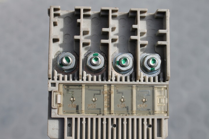 фото №6, Клемма предохранители акумулятора outlander ii 2.2 дизель с прямым впрыском 06-12