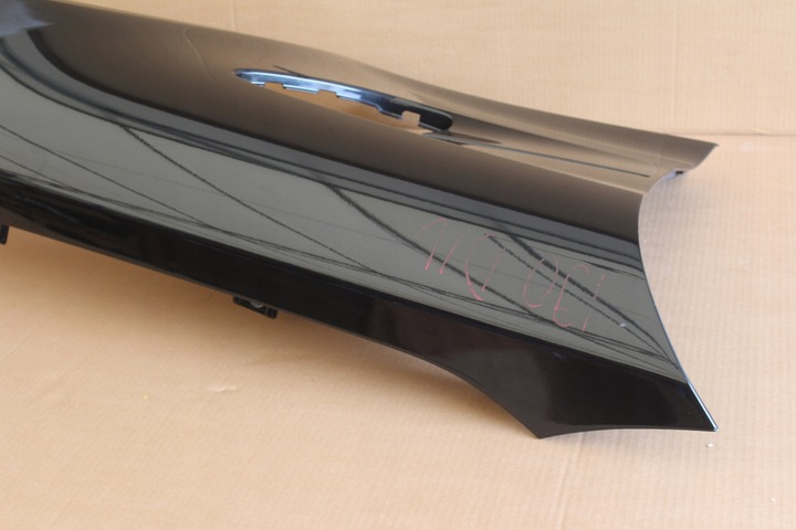 фото №8, Крило перед правий mercedes gt r s c gtr w190 190