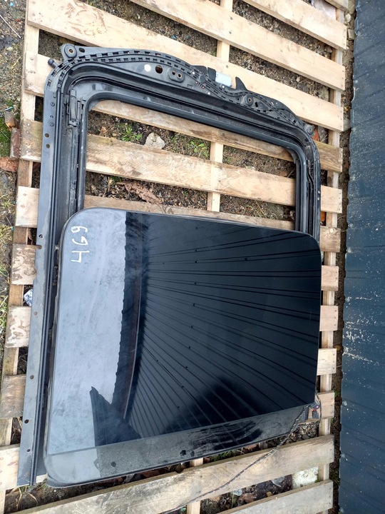 фото №1, Audi a6 c7 люк 4g9877041b