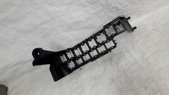 фото №9, Audi a6 c5 рамка колодок реле 8d1937545