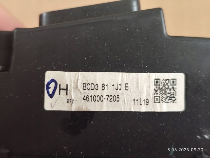 фото №8, Дисплей mazda 3 ii bcd3611j0e